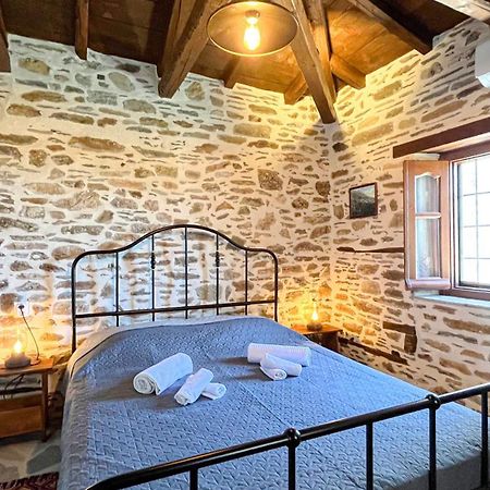 San Lorenzo Cottage - Παραδοσιακά Πέτρινα Δωμάτια Agios Lavrentios Ngoại thất bức ảnh