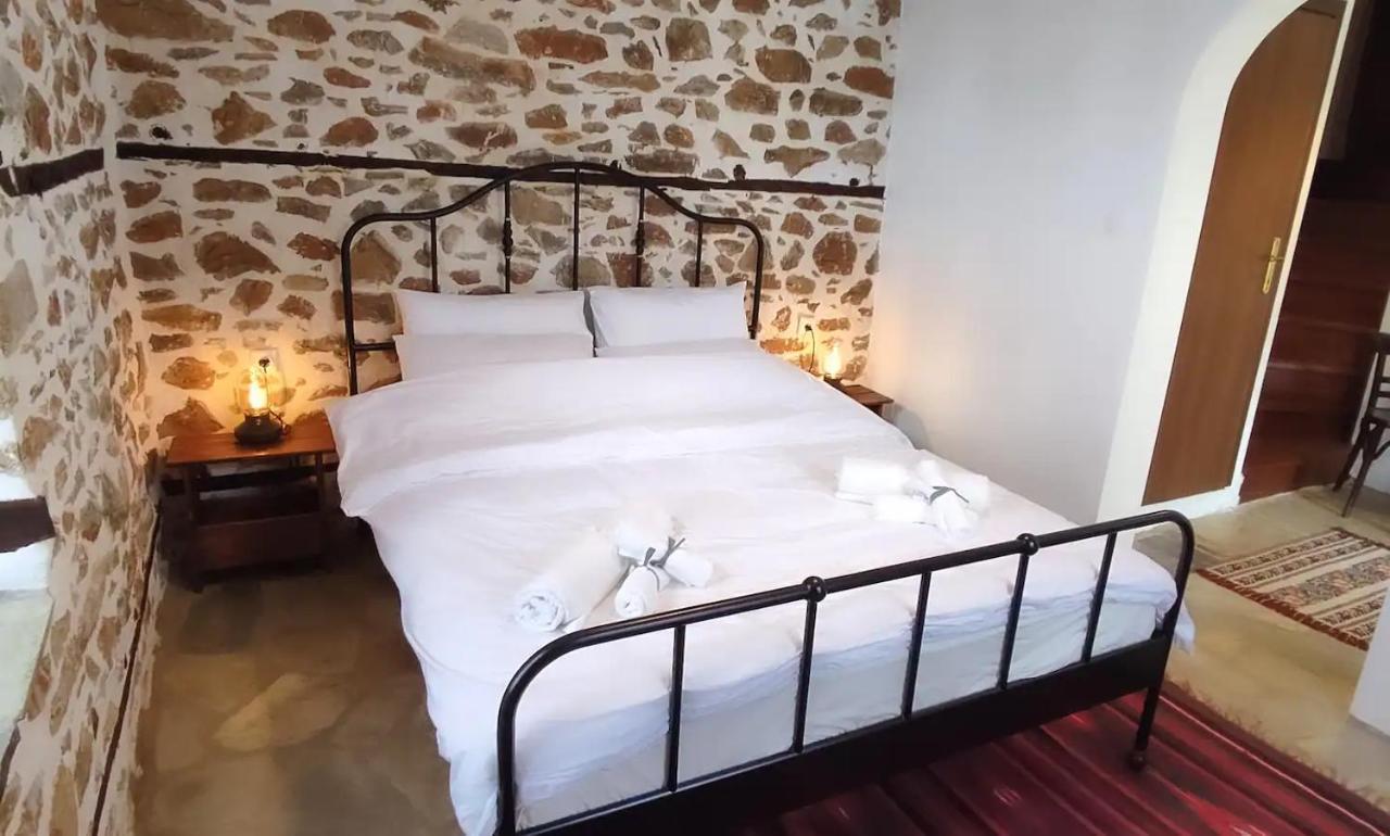 San Lorenzo Cottage - Παραδοσιακά Πέτρινα Δωμάτια Agios Lavrentios Ngoại thất bức ảnh