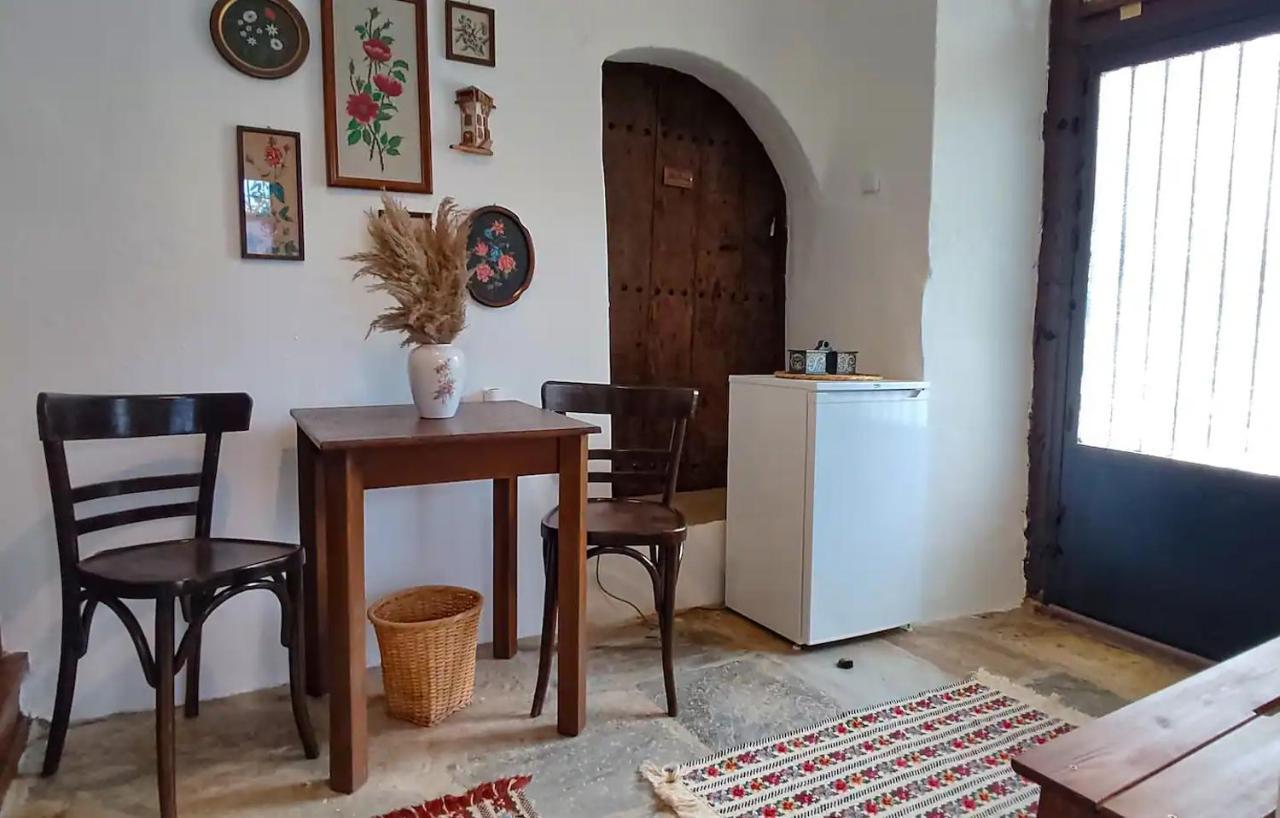 San Lorenzo Cottage - Παραδοσιακά Πέτρινα Δωμάτια Agios Lavrentios Ngoại thất bức ảnh