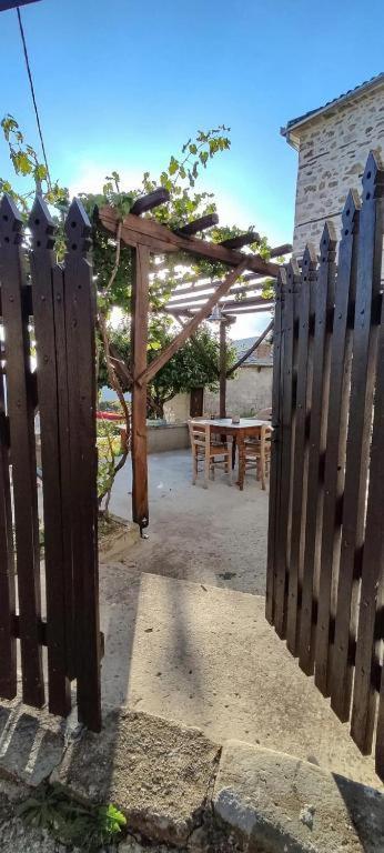 San Lorenzo Cottage - Παραδοσιακά Πέτρινα Δωμάτια Agios Lavrentios Ngoại thất bức ảnh