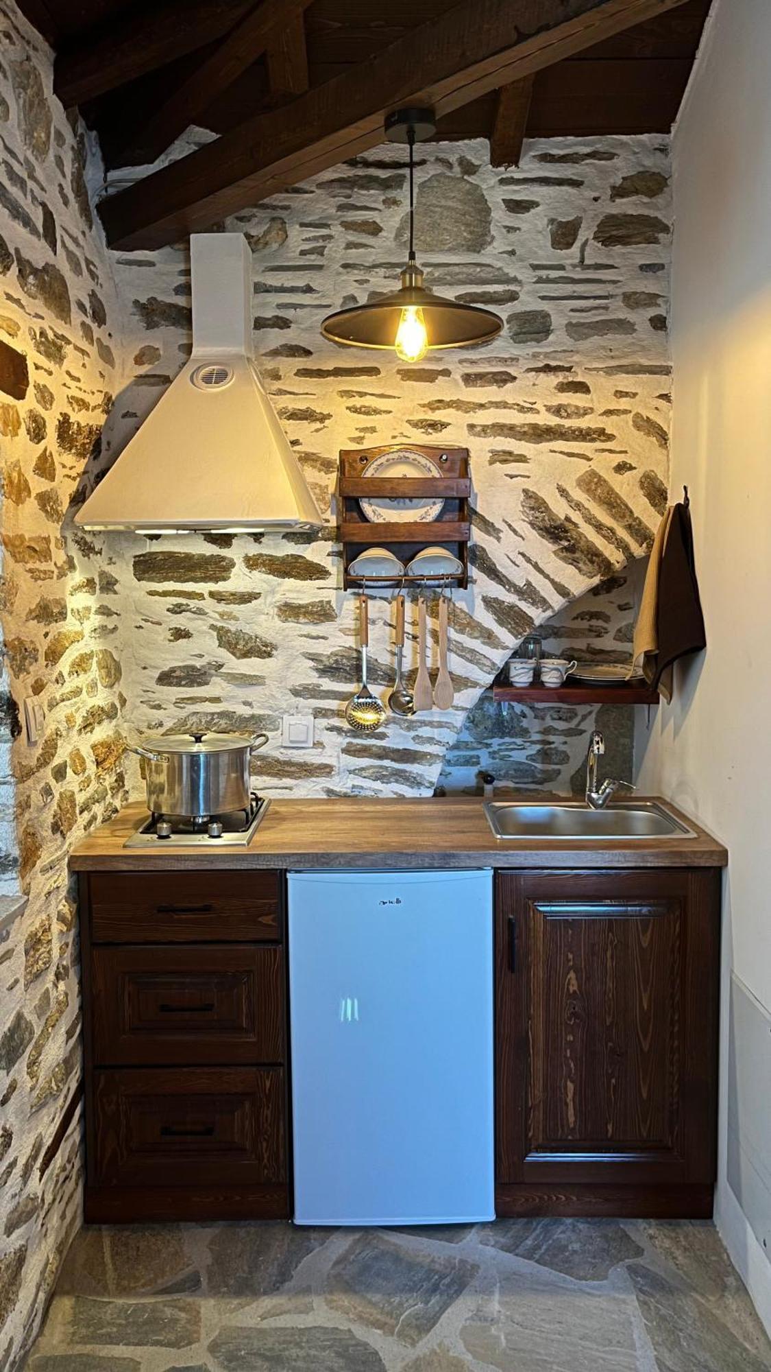San Lorenzo Cottage - Παραδοσιακά Πέτρινα Δωμάτια Agios Lavrentios Ngoại thất bức ảnh