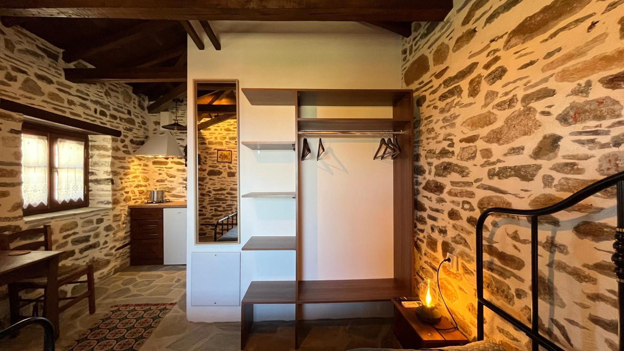 San Lorenzo Cottage - Παραδοσιακά Πέτρινα Δωμάτια Agios Lavrentios Ngoại thất bức ảnh